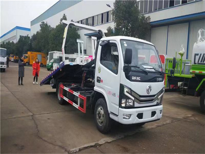 國六東風(fēng)多利卡藍(lán)牌一拖二清障車