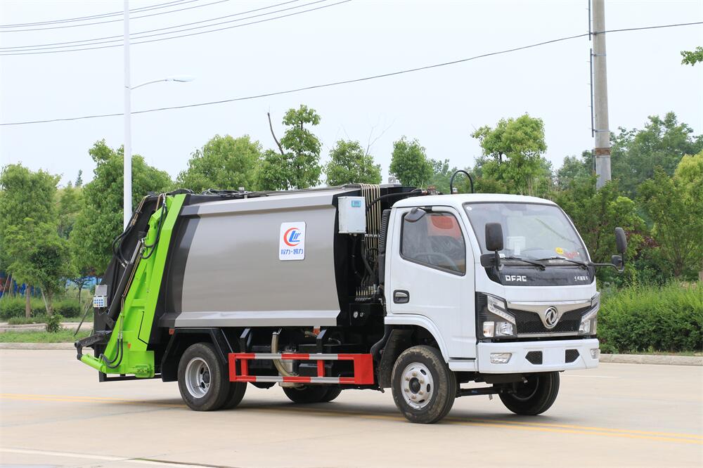 6方壓縮垃圾車(chē)-國(guó)六東風(fēng)福瑞卡6方壓縮式垃圾車(chē)廠家價(jià)格