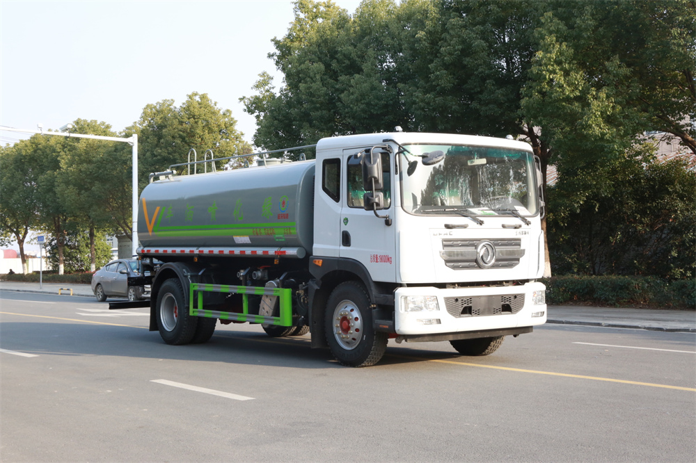 12-15噸灑水車(chē)-東風(fēng)D9多利卡灑水車(chē)12-15立方灑水車(chē)廠(chǎng)家價(jià)格
